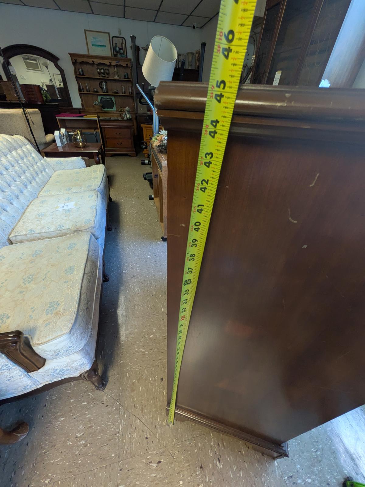 Vintage Wooden Chest of Drawers - Classic Design