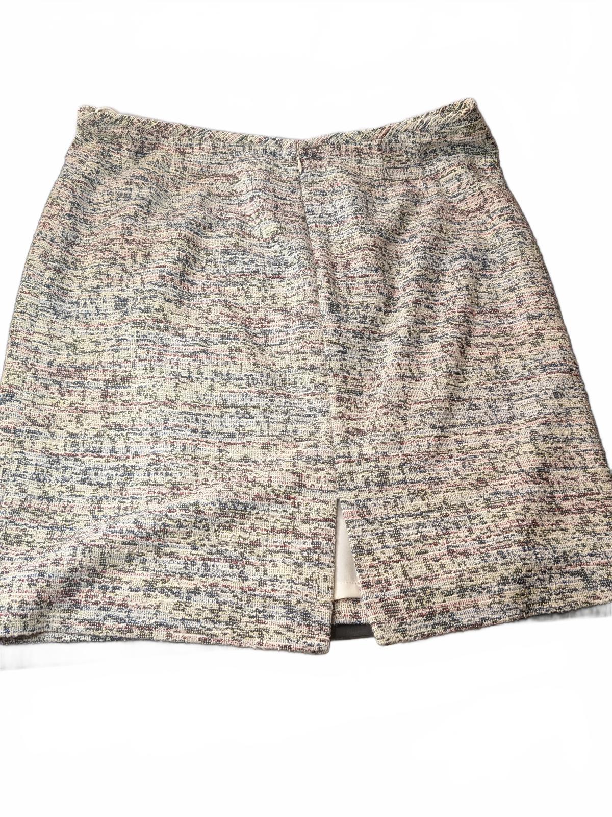 TAHARI Arthur S. Levine Tweed Jacket and Skirt Set - Size 14